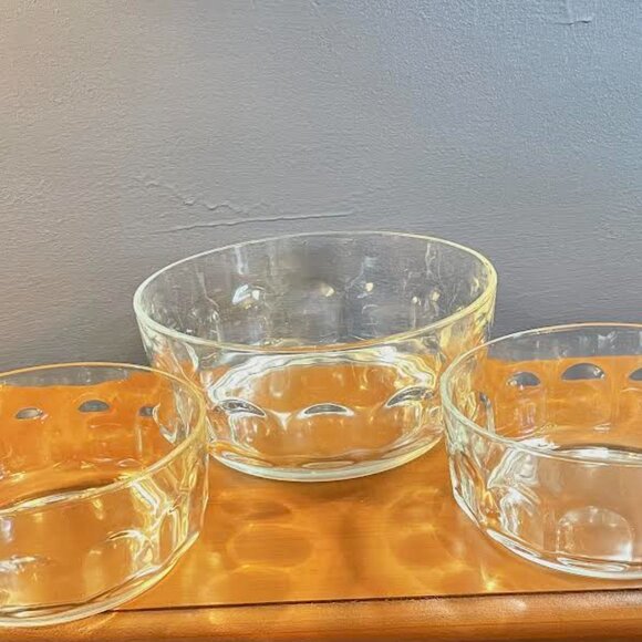 Vintage Mid Century Arcoroc France 3Pc Set Thumbprint Pattern Bowls Dinnerware
